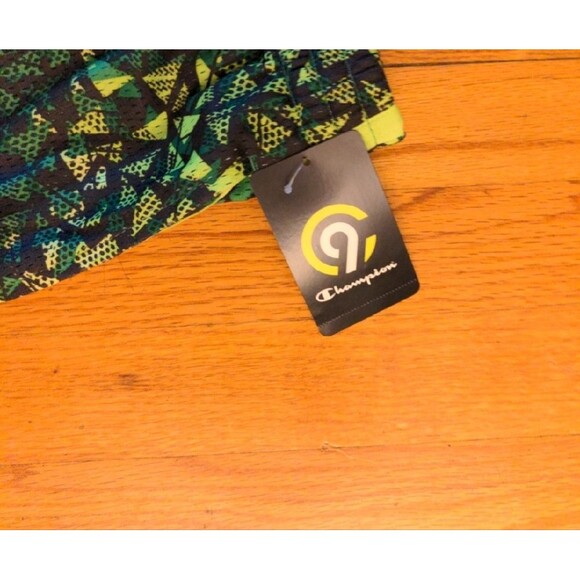 Hanes Green and Black Athletic Shorts with Digital Camouflage - Picture 4 of 6